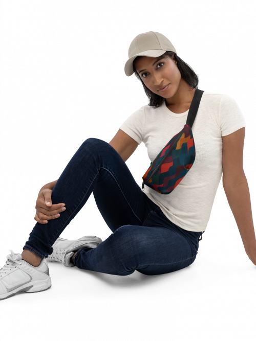 Modische BERKEI Gürteltasche Indian Summer in einer entspannten Alltagsszene.