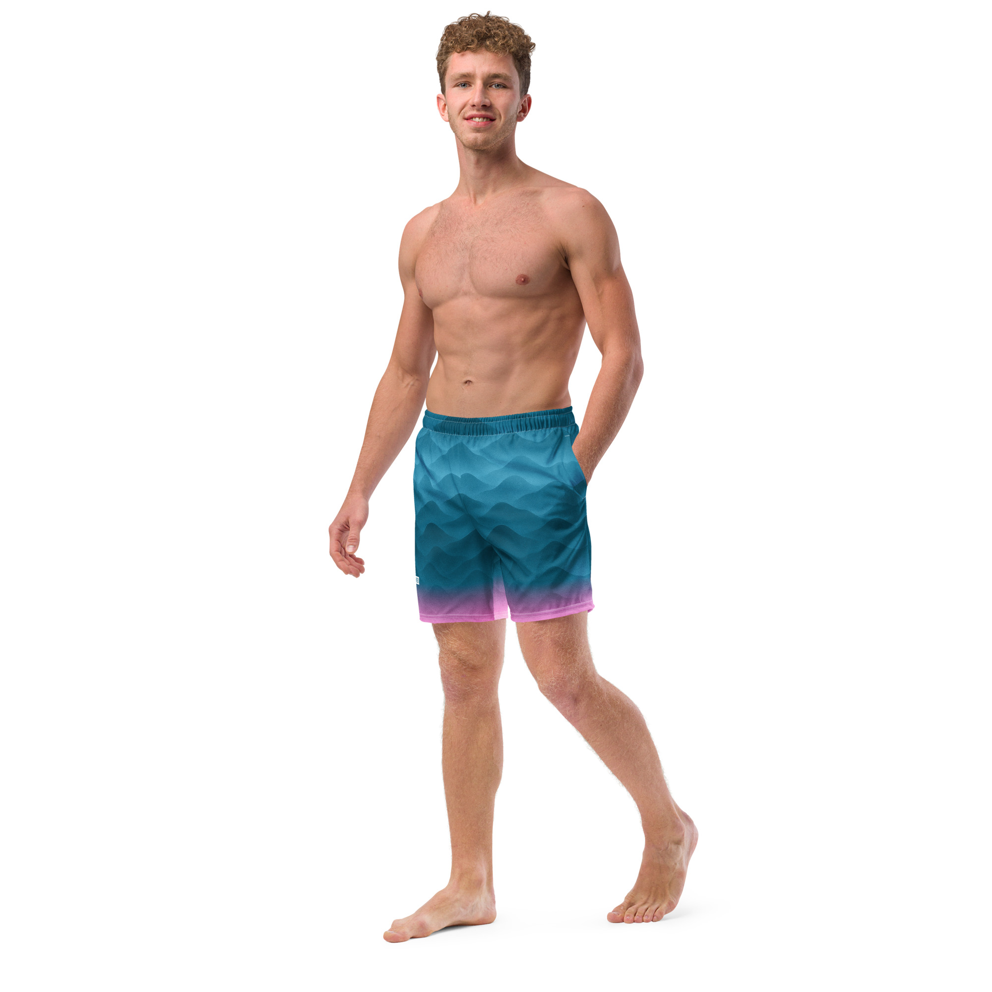 Herren Badehose Fountain Blue von BERKEI mit wellenförmigem Design am Strand