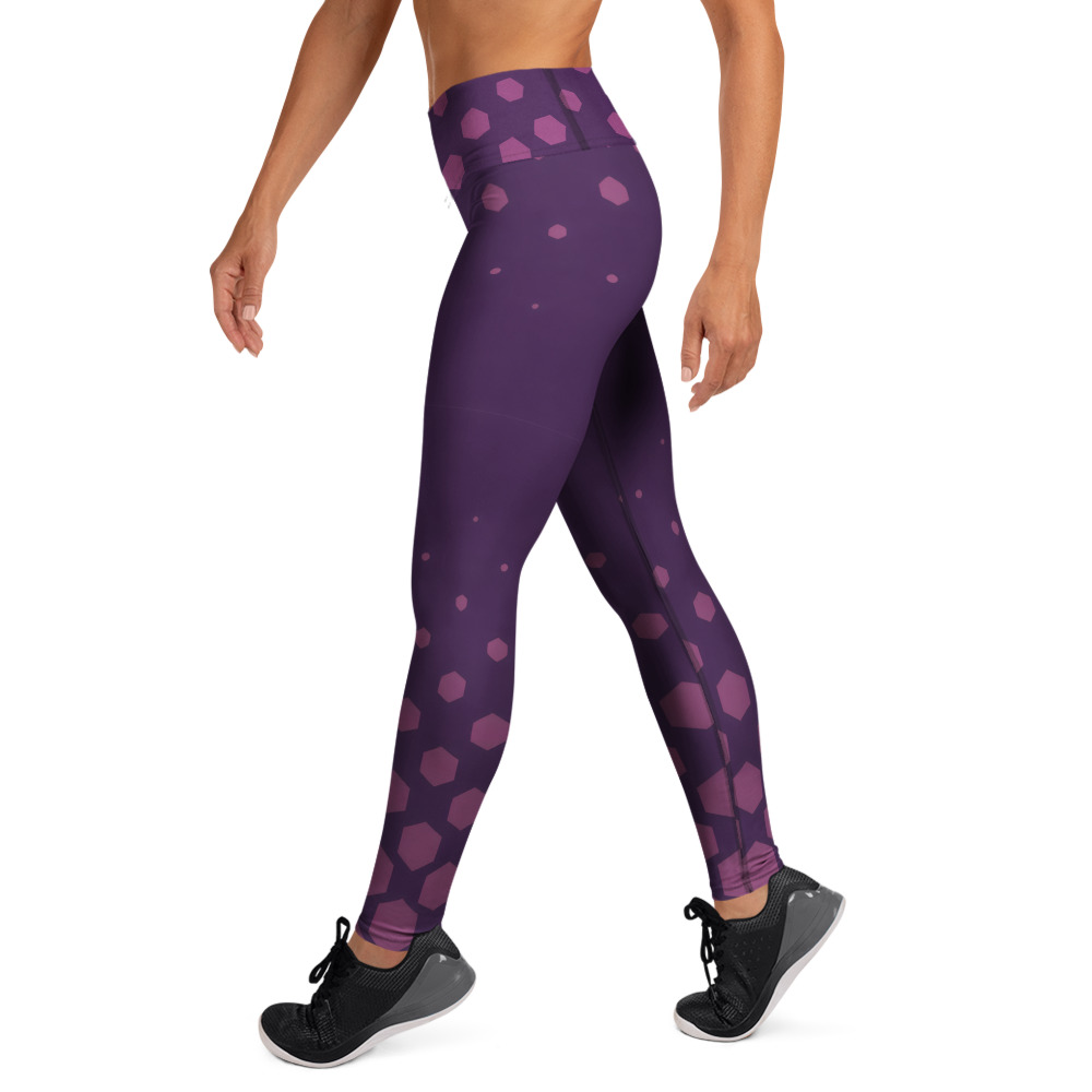Lila BERKEI High-Waist Performance Leggings mit einzigartigem Muster in Bewegung