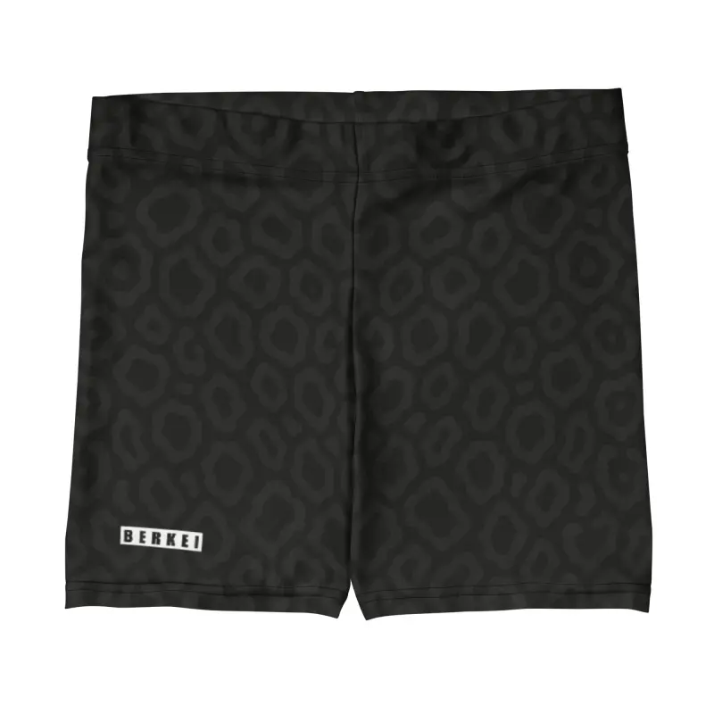 Schwarze BERKEI Shorts Midnight Leo mit dezentem Leopardenmuster für sportliche Aktivitäten